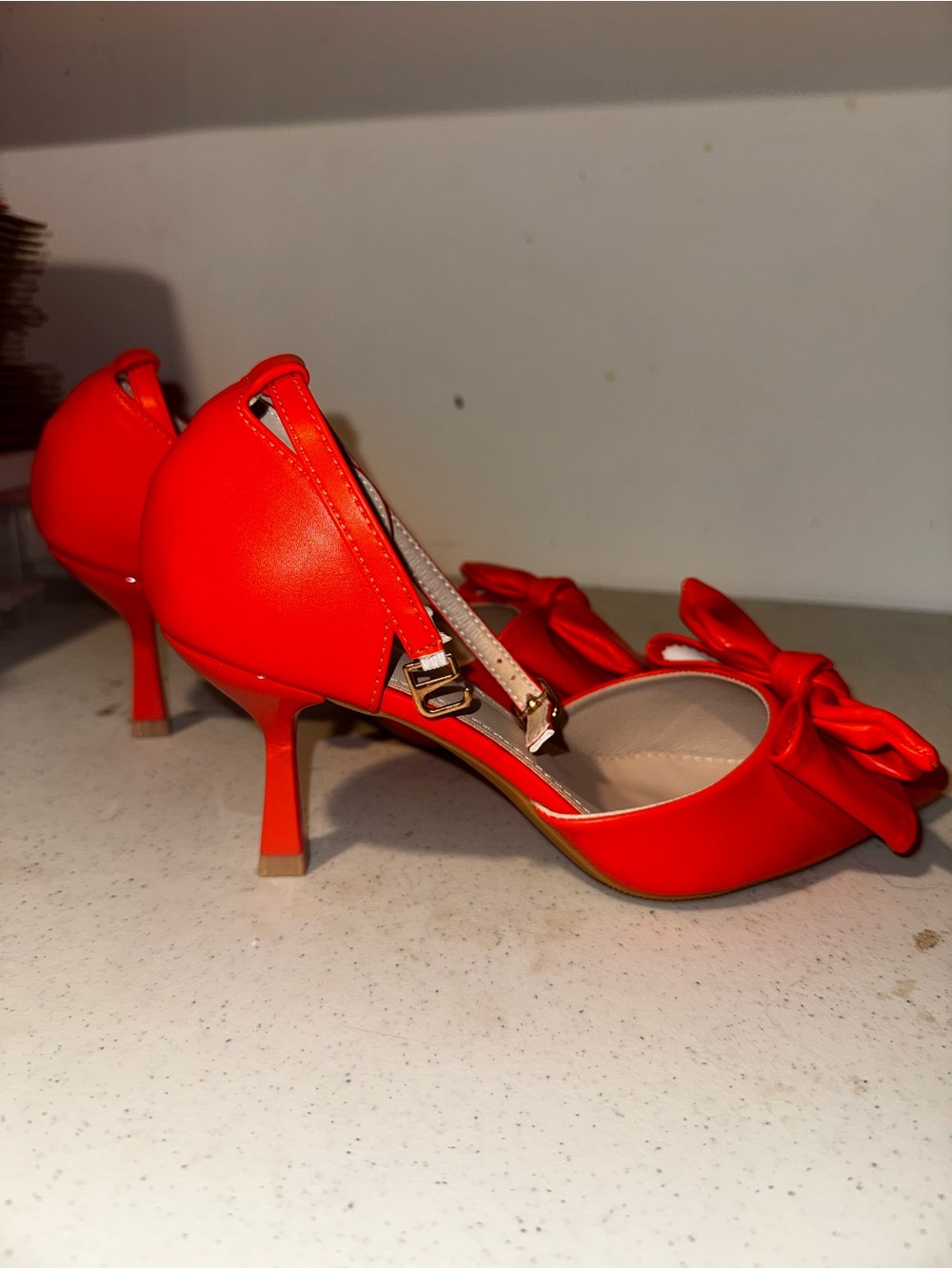 Women’s Orange Bow Pointed-Toe Ankle Strap Heels - Picture 5 of 7